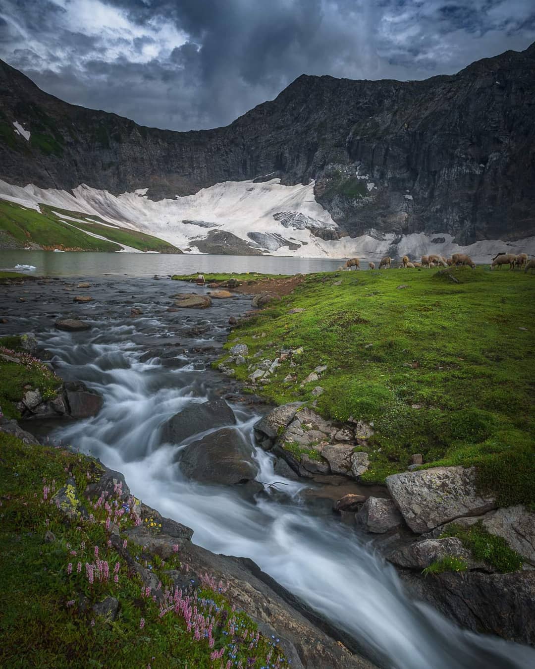 Ratti Gali Lake